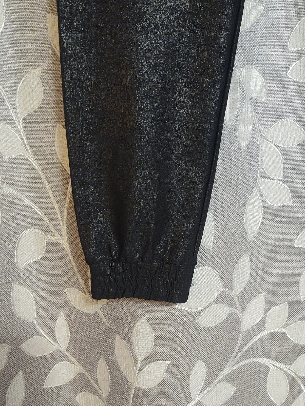MR Basics Shimmery Black Jogger Pants size M